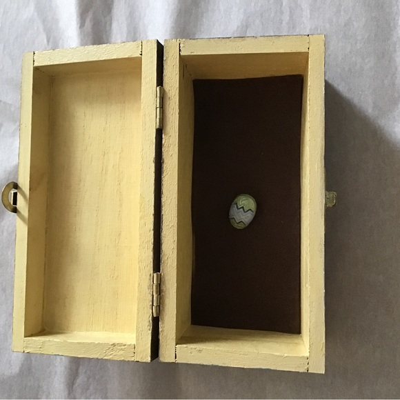 Wood Trinket Box - Picture 9 of 11